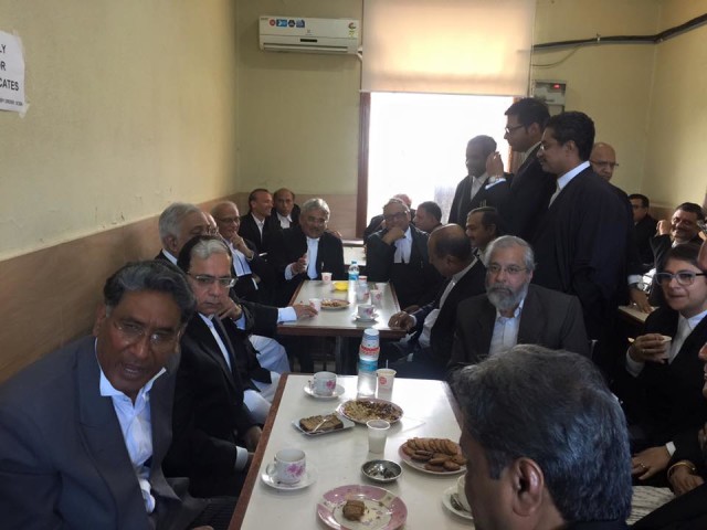 Supreme Court judges in SCBA canteen